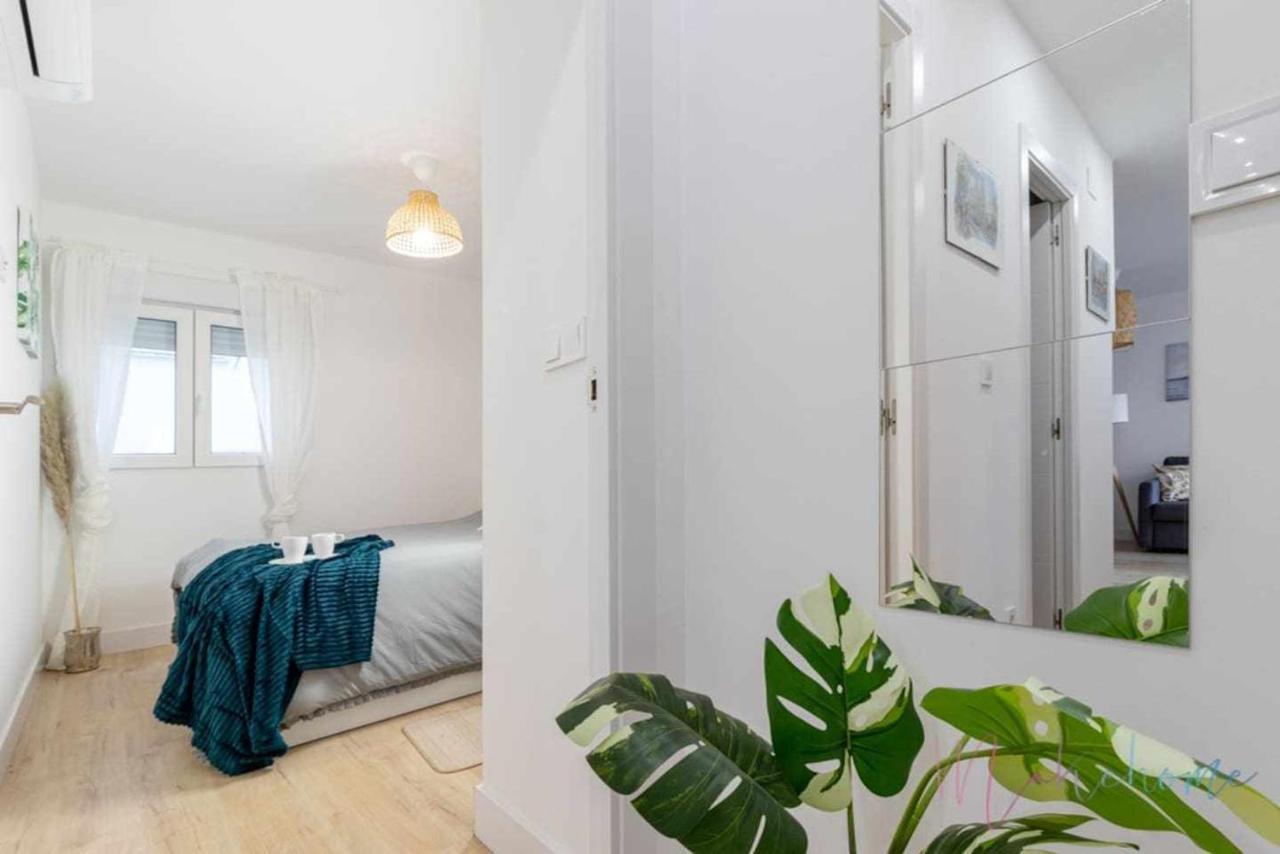 2 Apartamento En Estadio Sevilla 6 Plazas 3 Hab Y Metro Εξωτερικό φωτογραφία